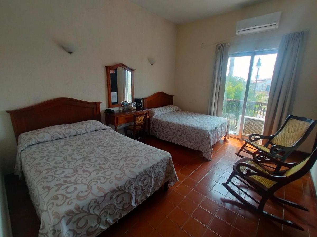 Hotel Posada Dona Lala Tlacotalpan Extérieur photo