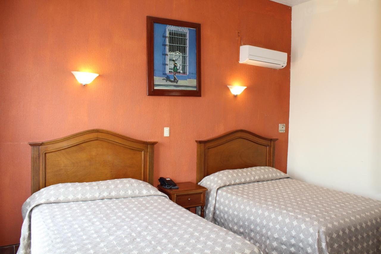 Hotel Posada Dona Lala Tlacotalpan Extérieur photo