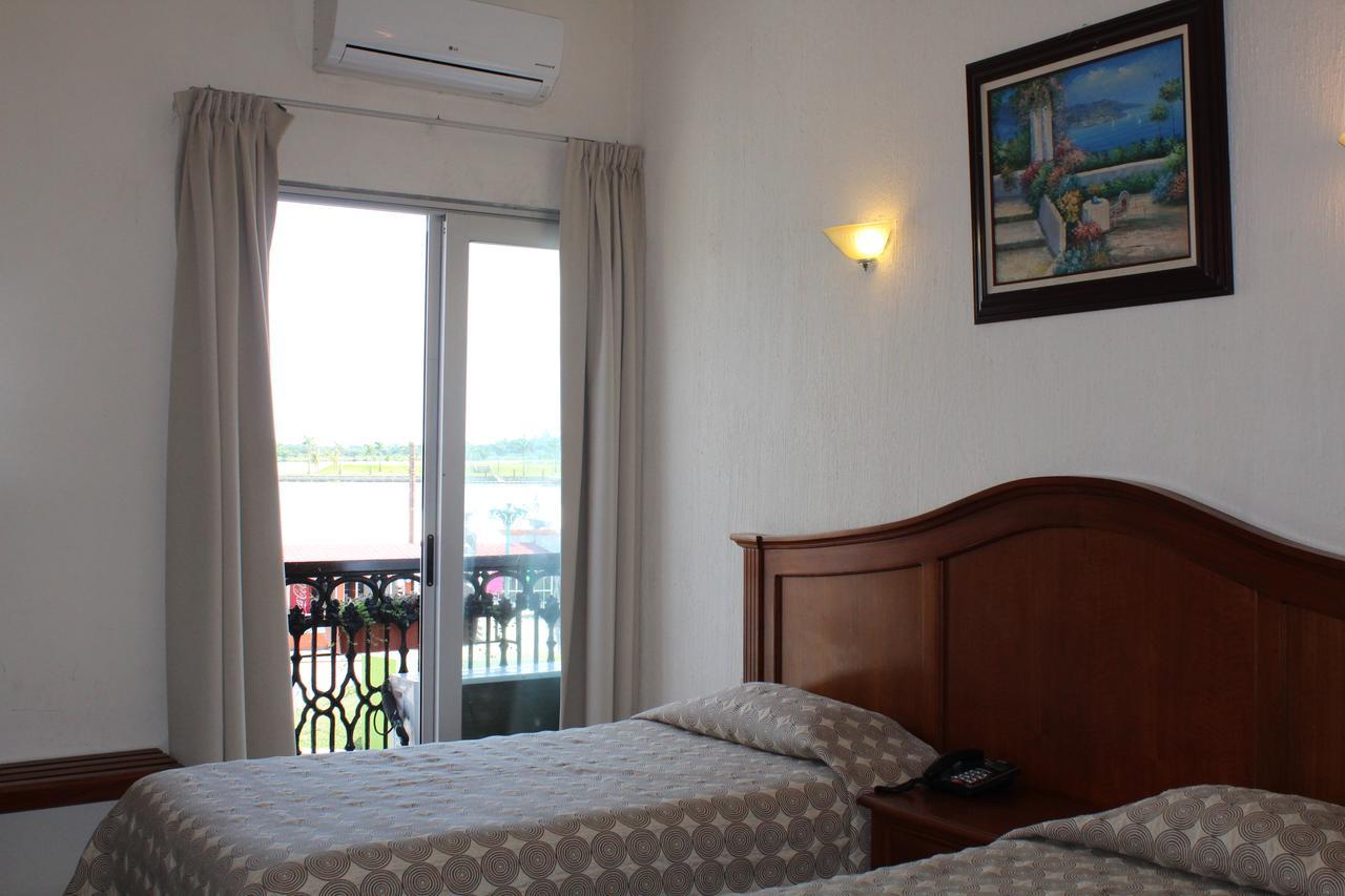 Hotel Posada Dona Lala Tlacotalpan Extérieur photo